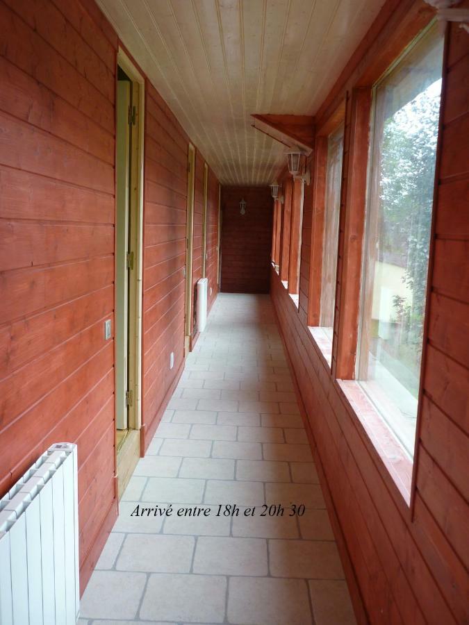 Heartwood Apartment Arbonne-la-Foret ภายนอก รูปภาพ